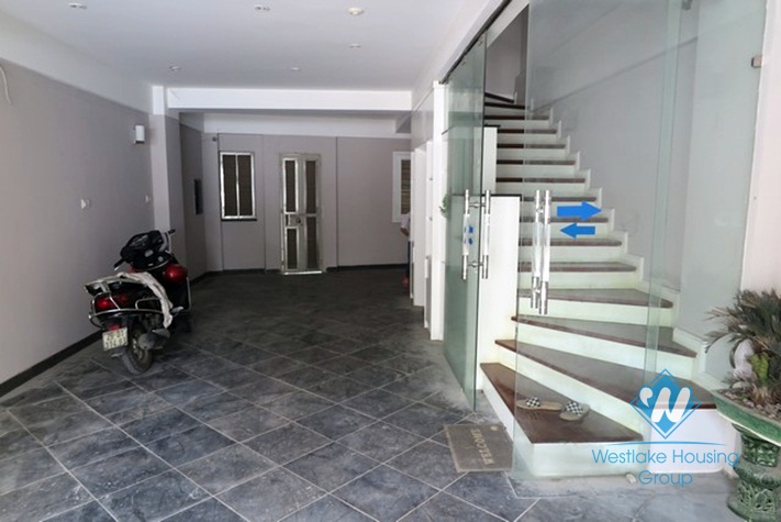 Beautiful house with lake view for rent in Tay Ho, Hanoi 